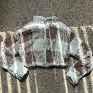 SHEIN puffy crop jacket - size small